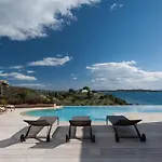 Chrysanthemum Pool-seaview