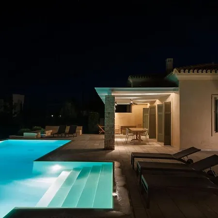 Chrysanthemum Pool-seaview