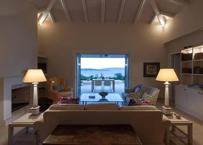 Chrysanthemum Pool-seaview * Porto Cheli