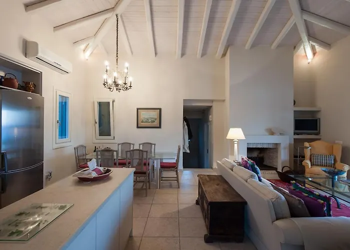 Chrysanthemum Pool-seaview Appartement