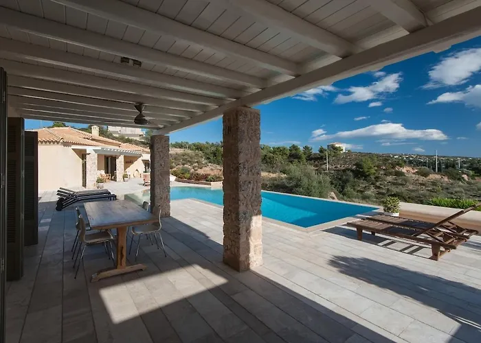 Chrysanthemum Pool-seaview Appartement Porto Cheli